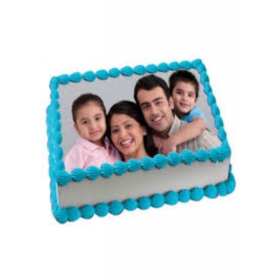 Family photo cake